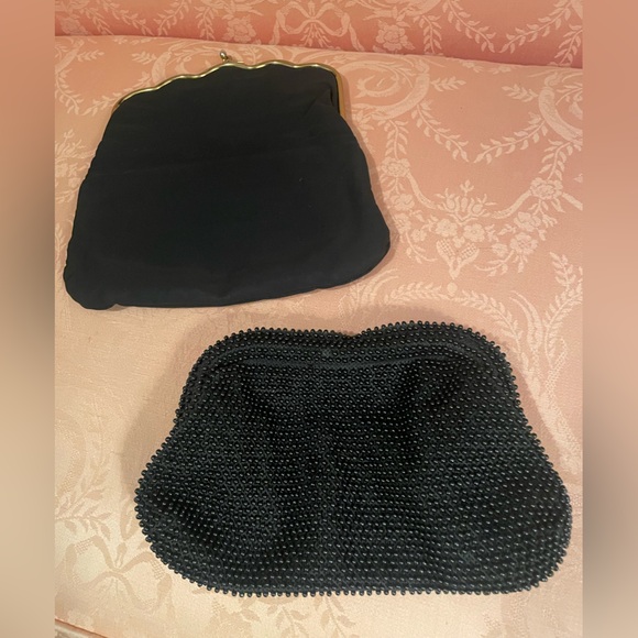 Handbags - Bundle of 2 vintage pocket books, black